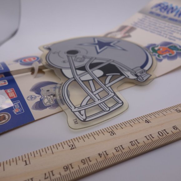 Dallas Cowboys Fan Waves Suction Cup Mounted Window Sign New with Packaging - Picture 2 of 10